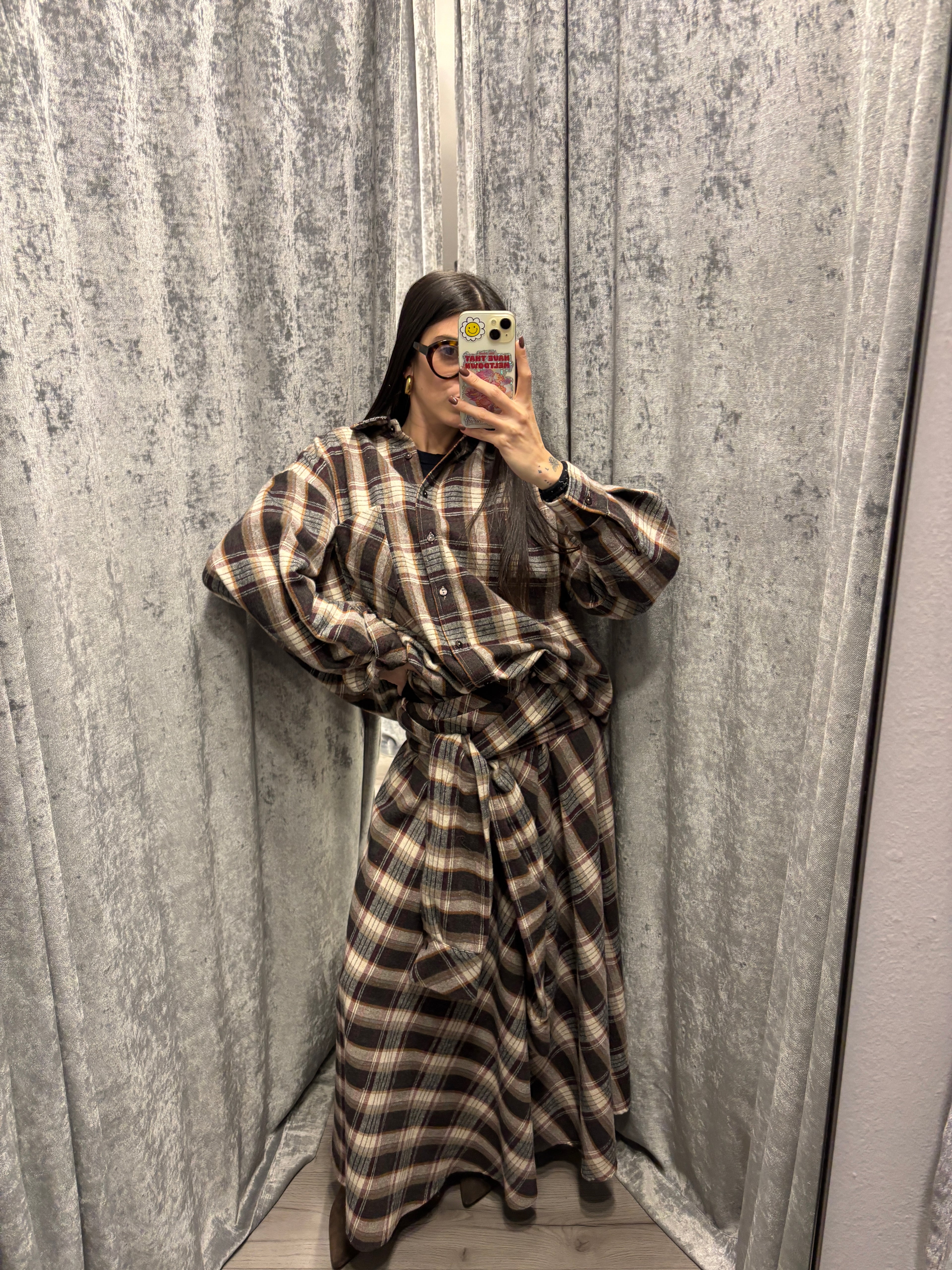 Gonna a ruota check dettaglio cintura