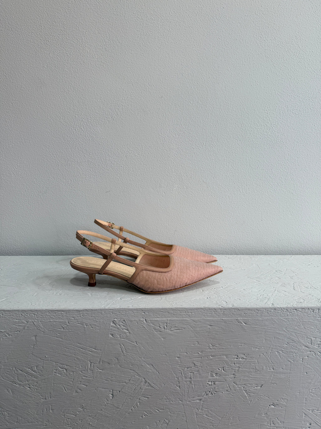 Slingback nude