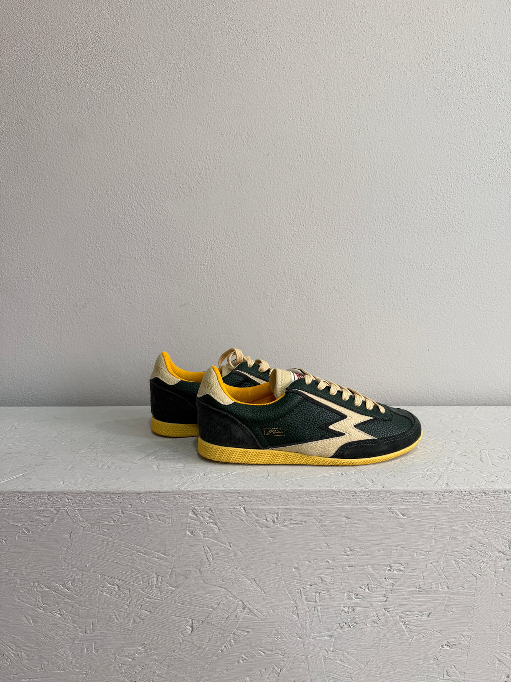 Sneaker verde foresta