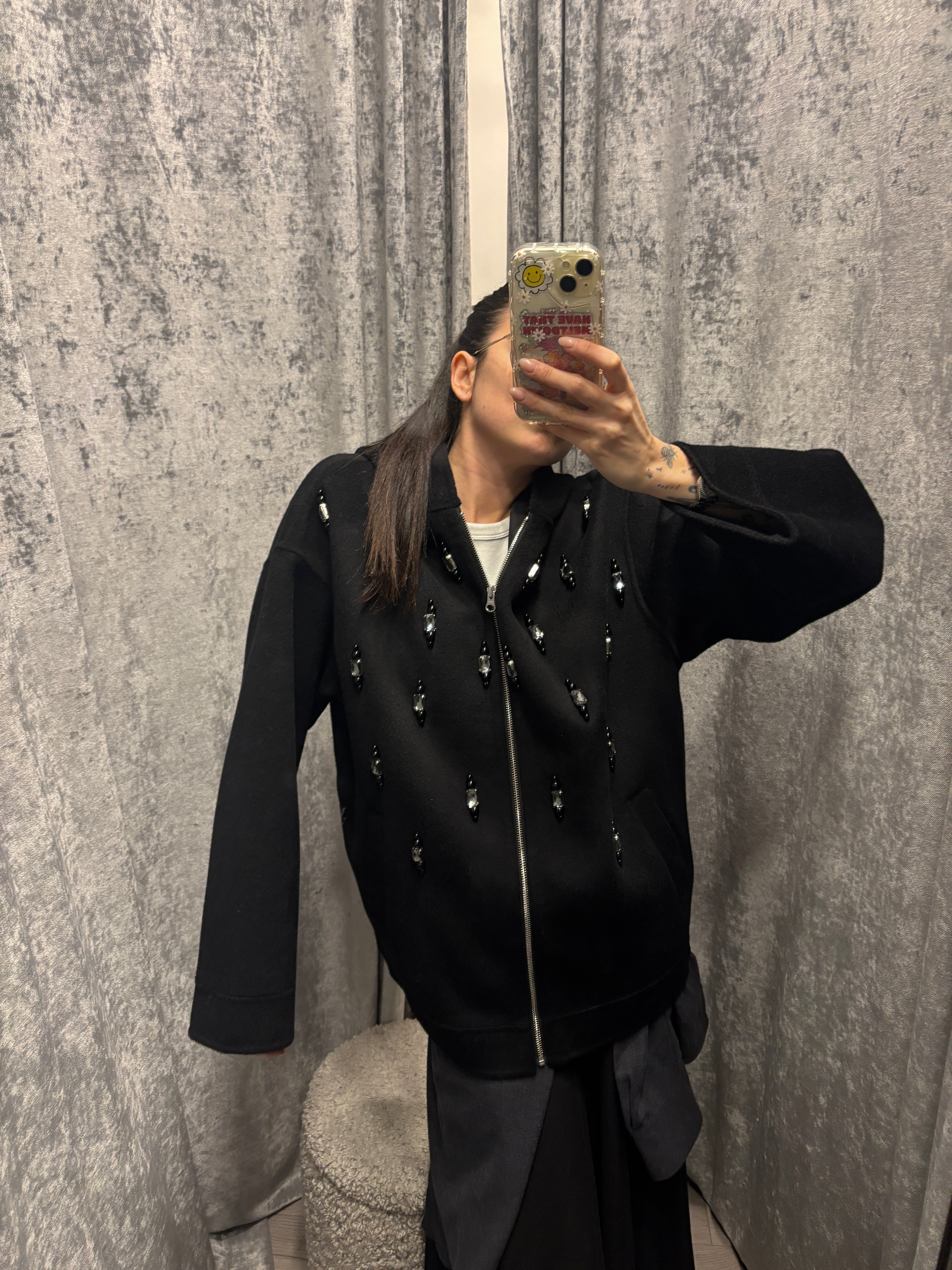 GIACCA CON CAPPPUCCIO E RICAMI