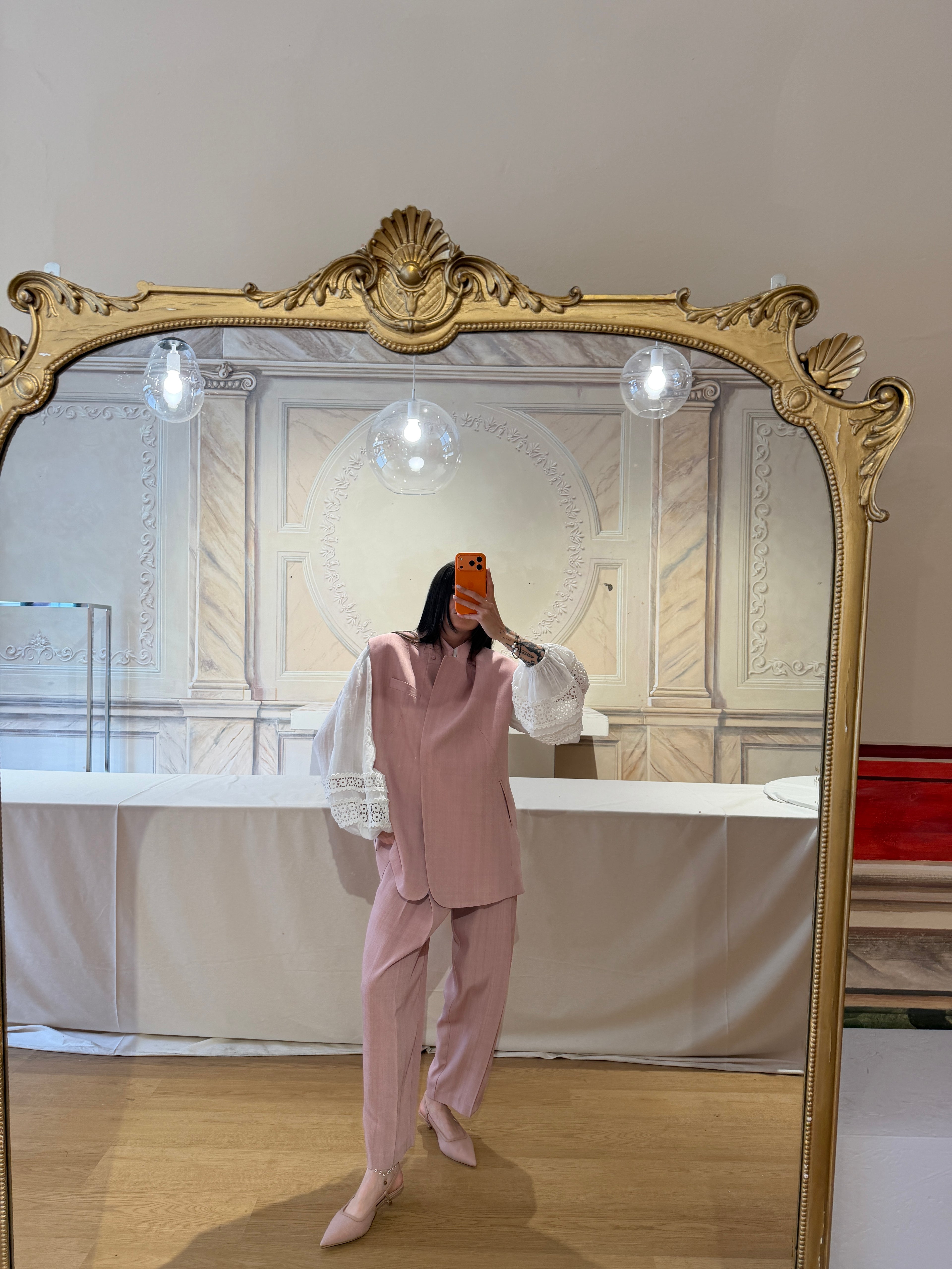 PANTALONE ELEGANTE CON PIEGA SUL DAVANTI