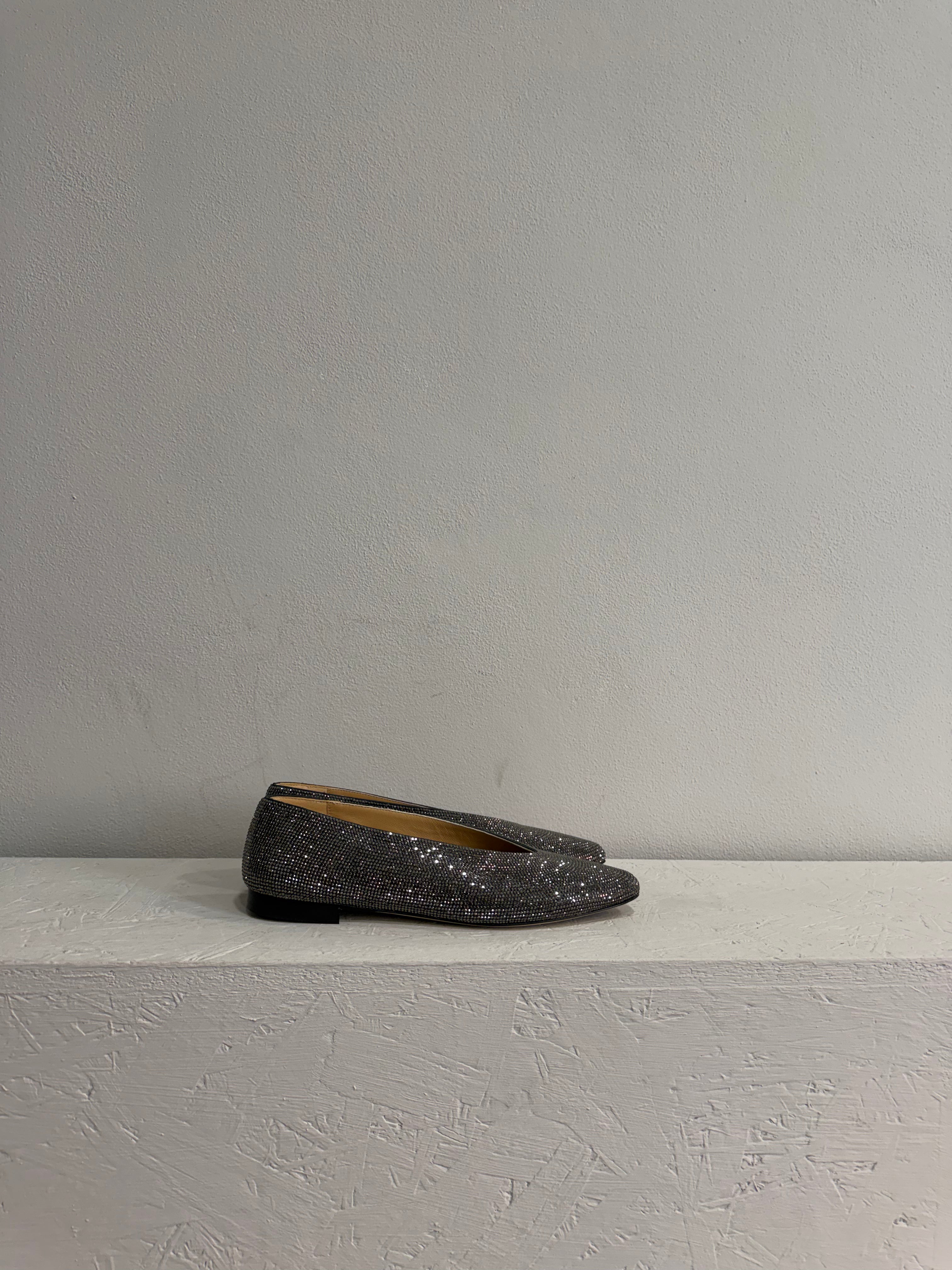 Ballerina con cristalli hematite