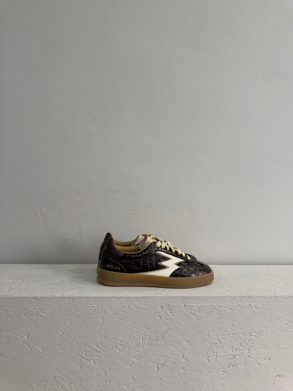 Sneakers in pelle effetto coccodrillo