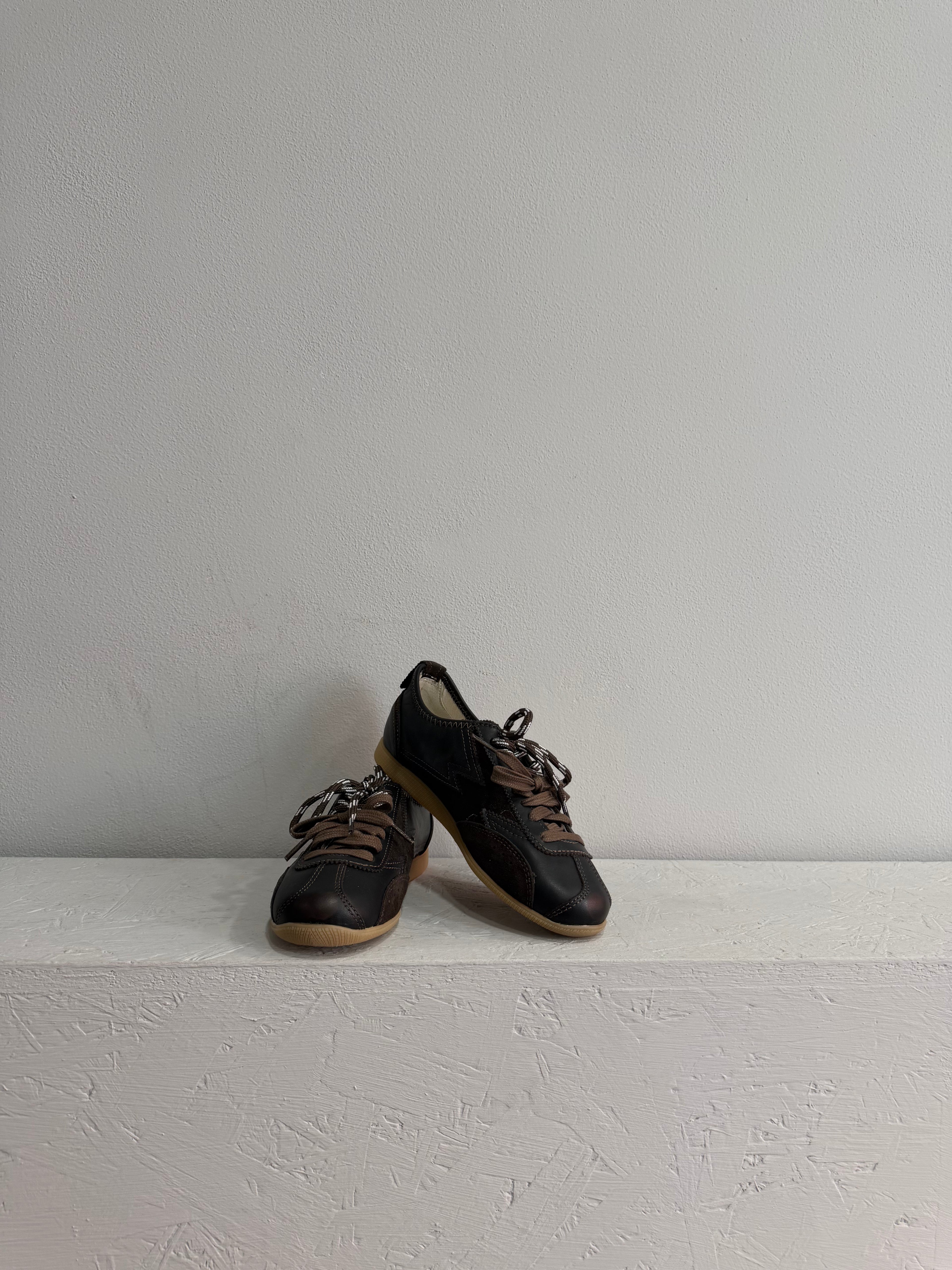Sneaker in pelle color cioccolato
