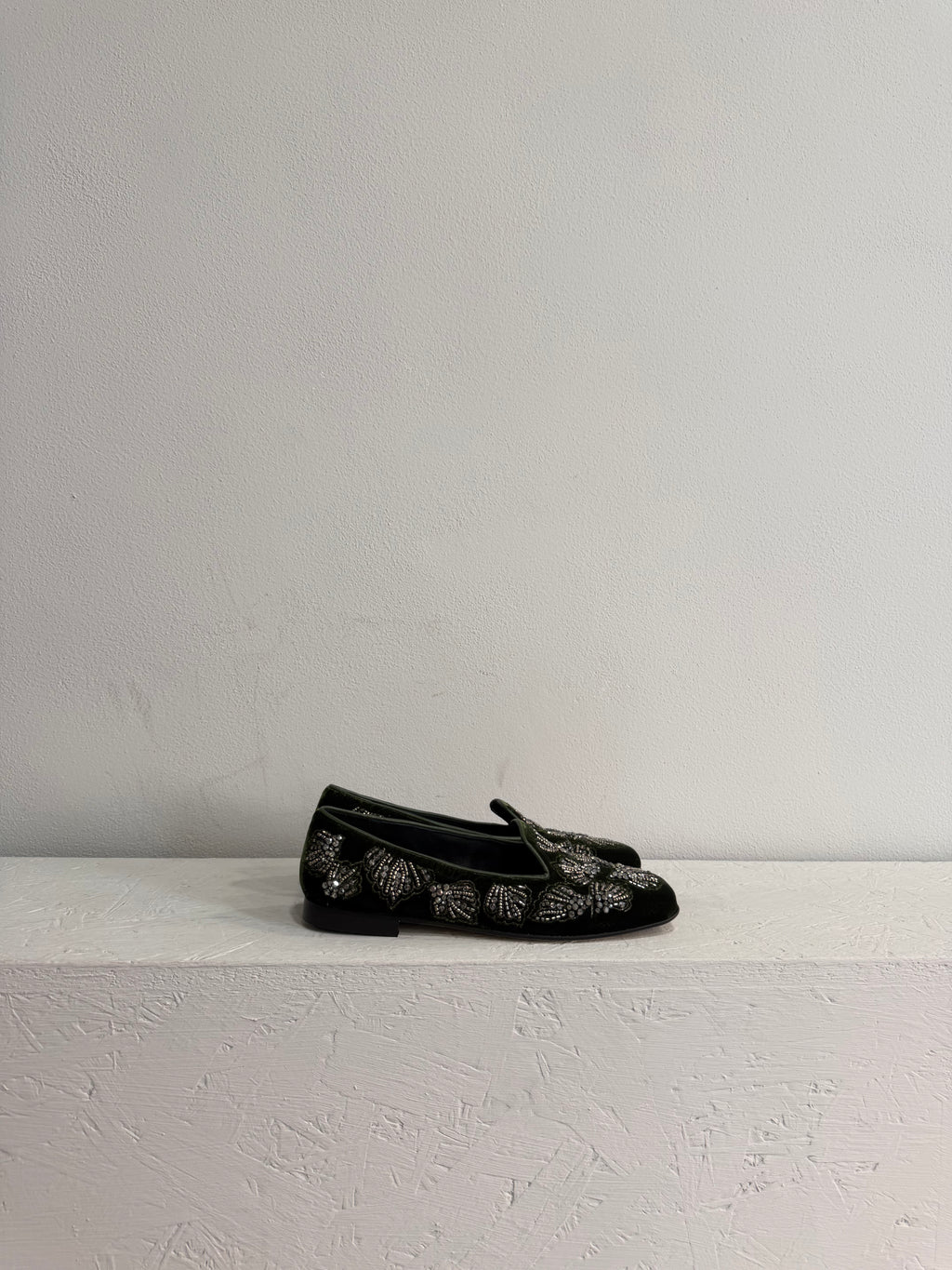 Mocassino in suede con ricami