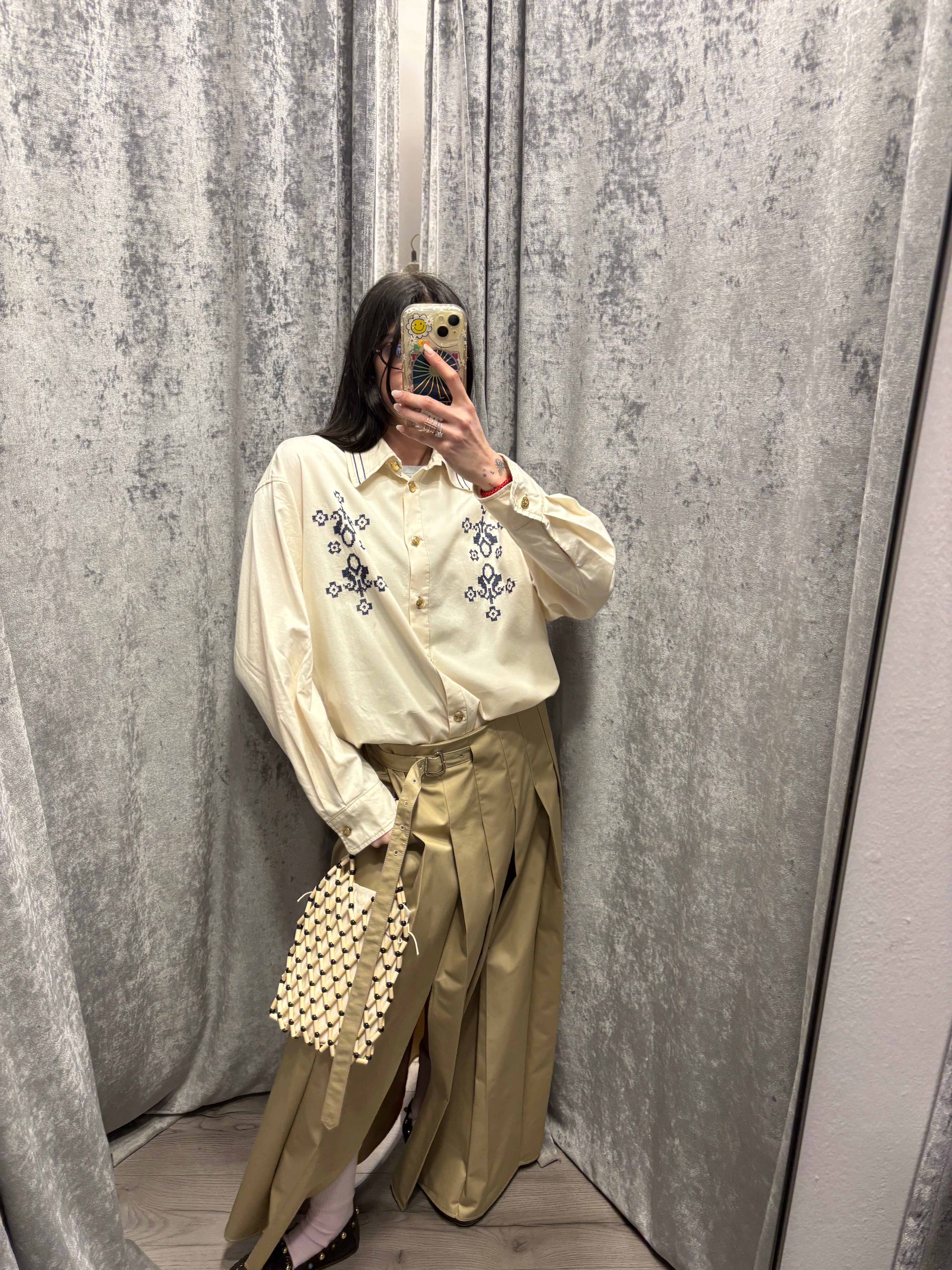 CAMICIA OVER CON RICAMO