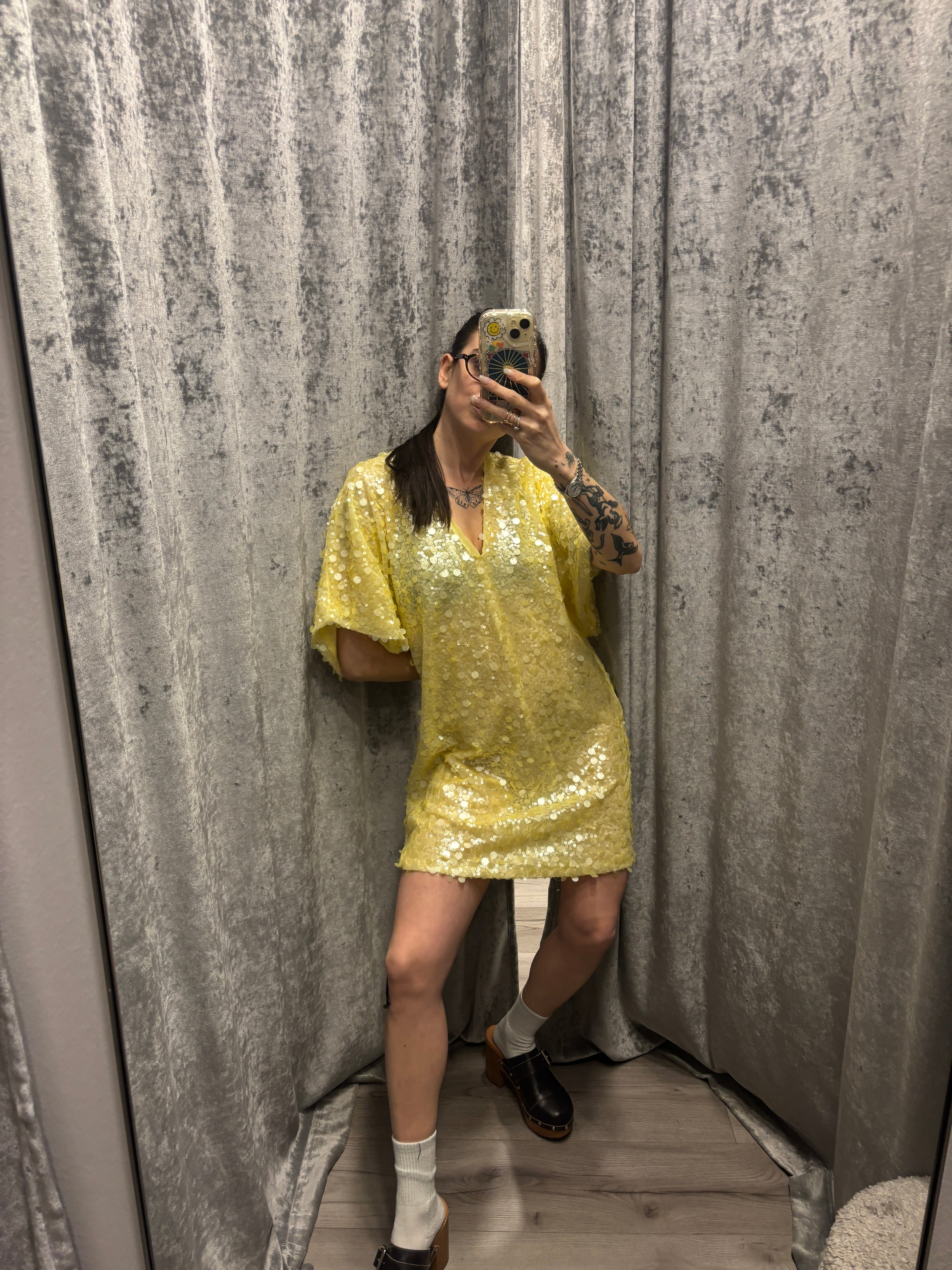 Abito t-shirt in paillettes