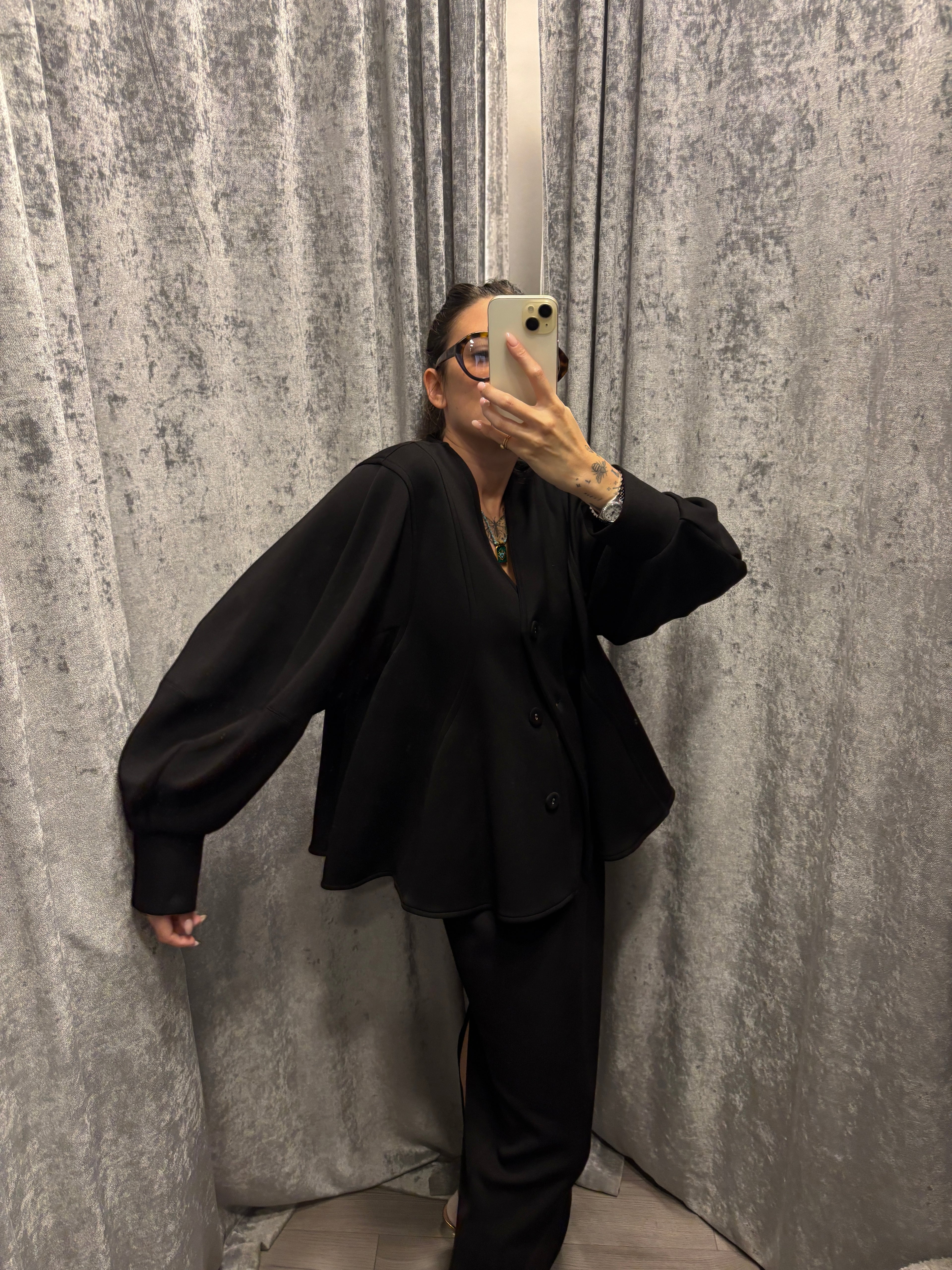 Cardigan in neoprene manica a palloncino