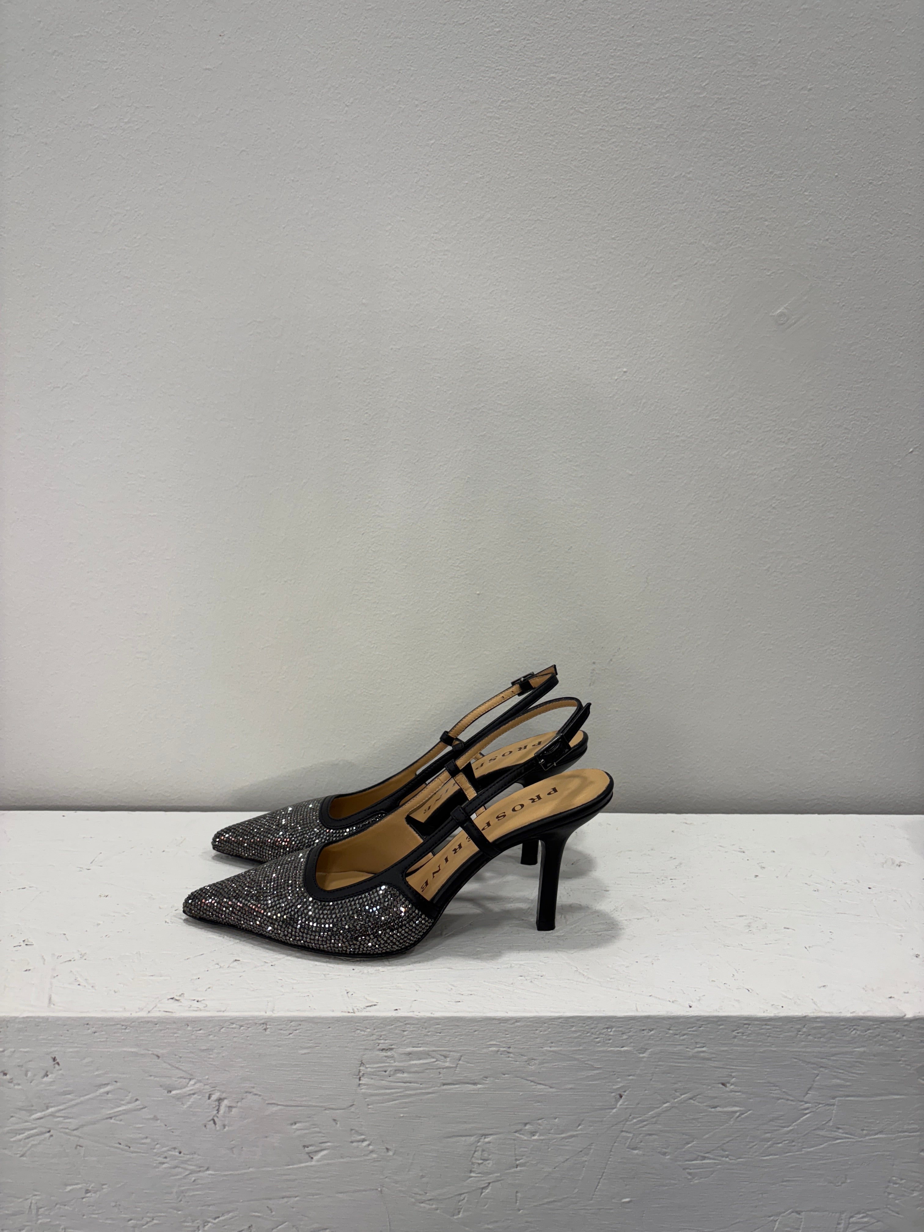 Mule Crystal Ematite con nappa nera