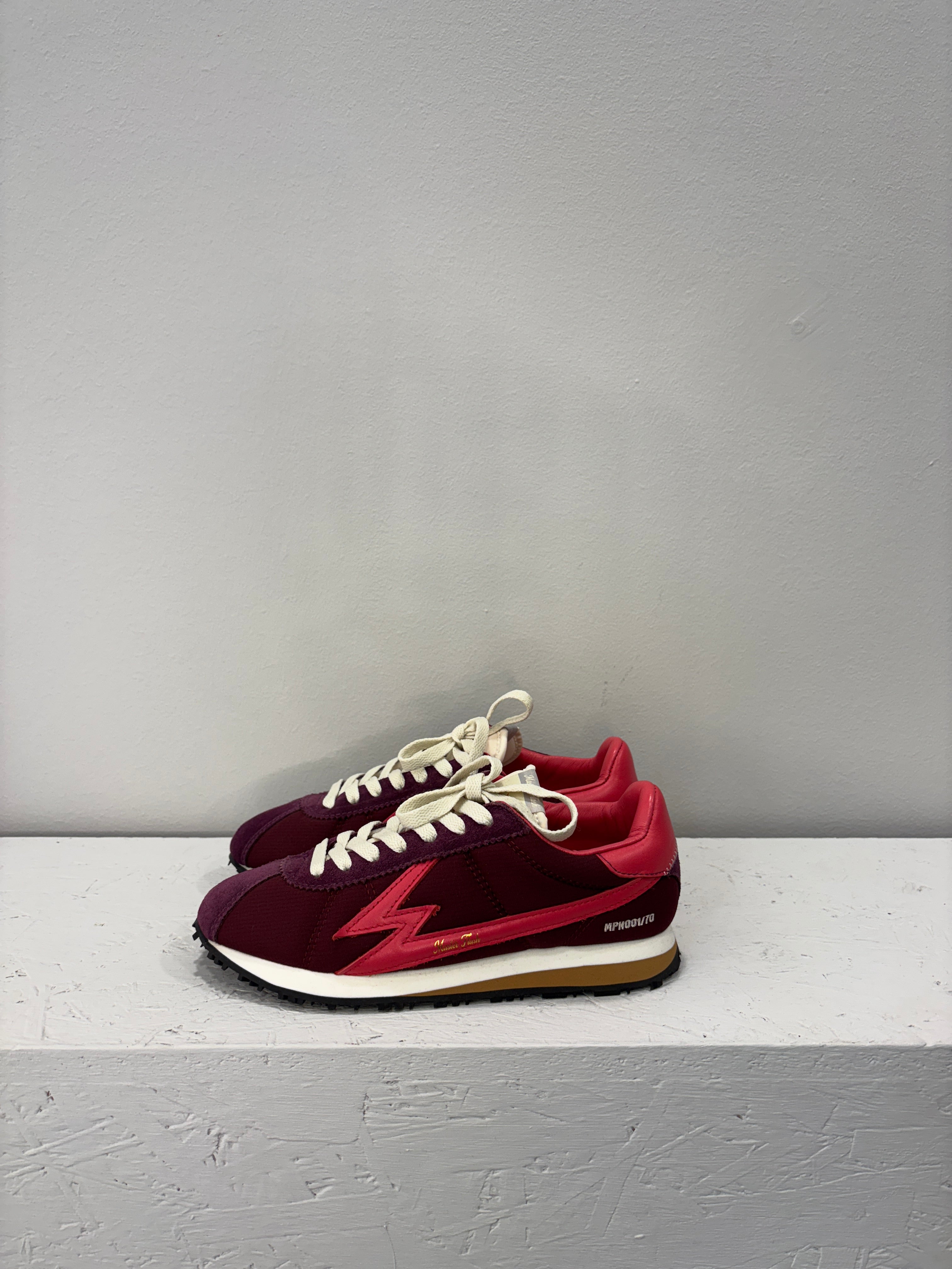 Sneakers in nylon con logo Coral