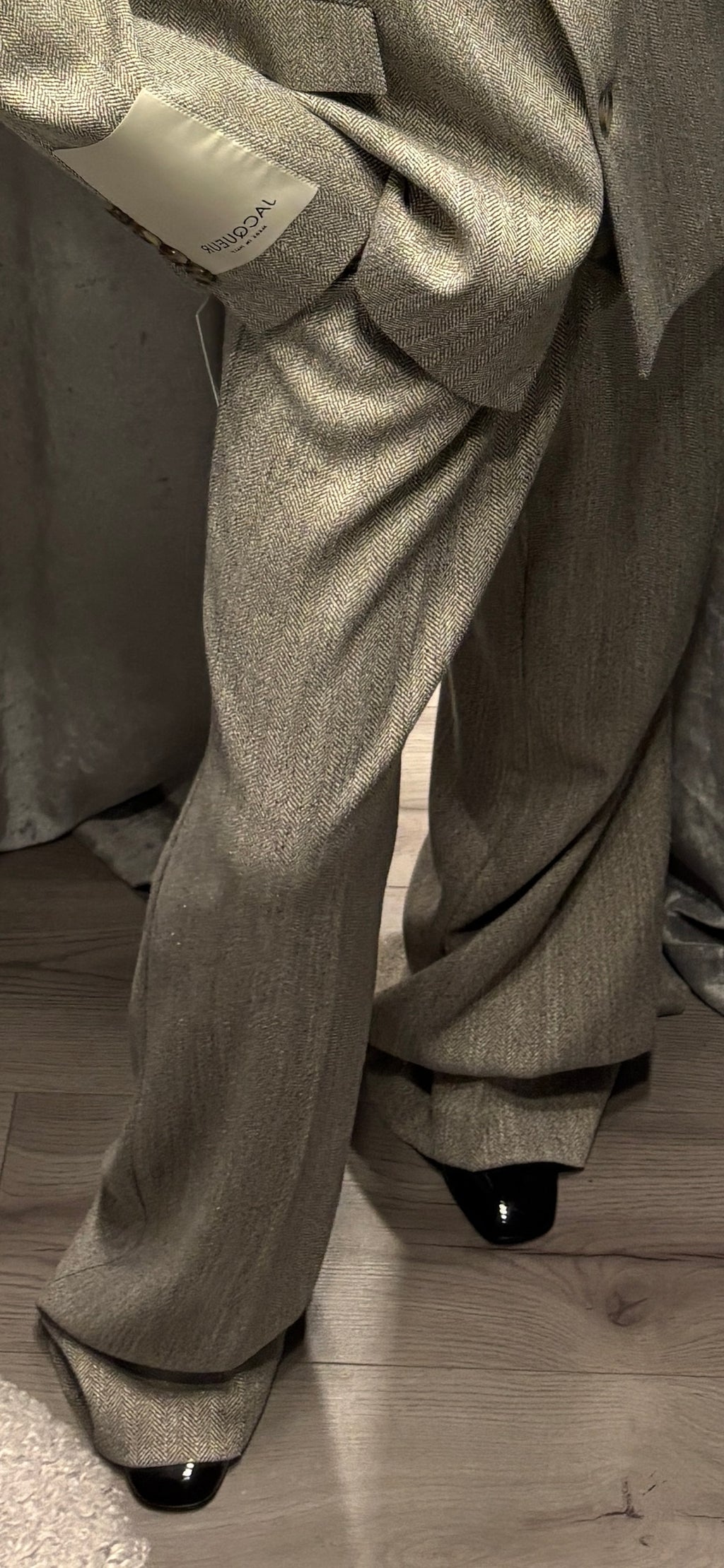 Pantaloni spigati pences