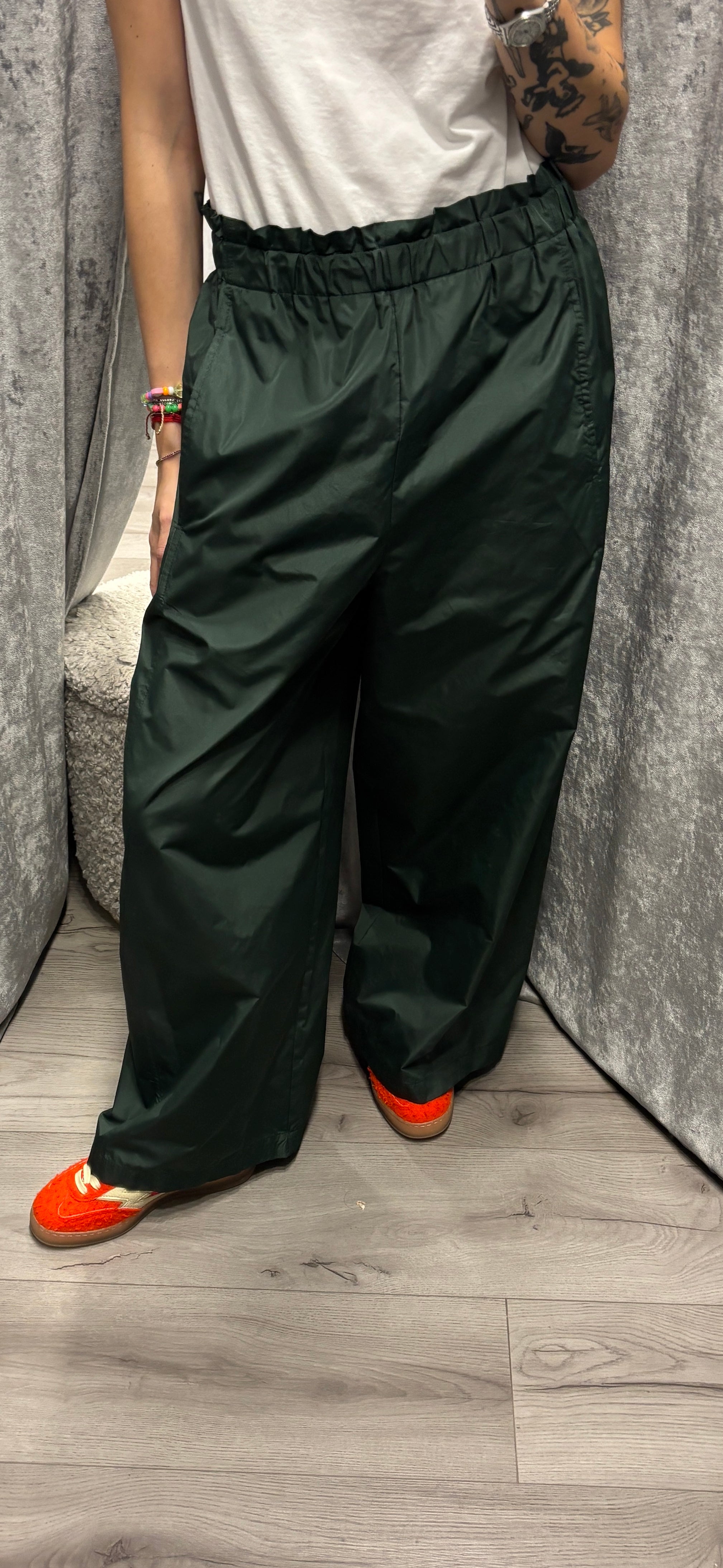 Pantalone impermeabile con elastico in vita