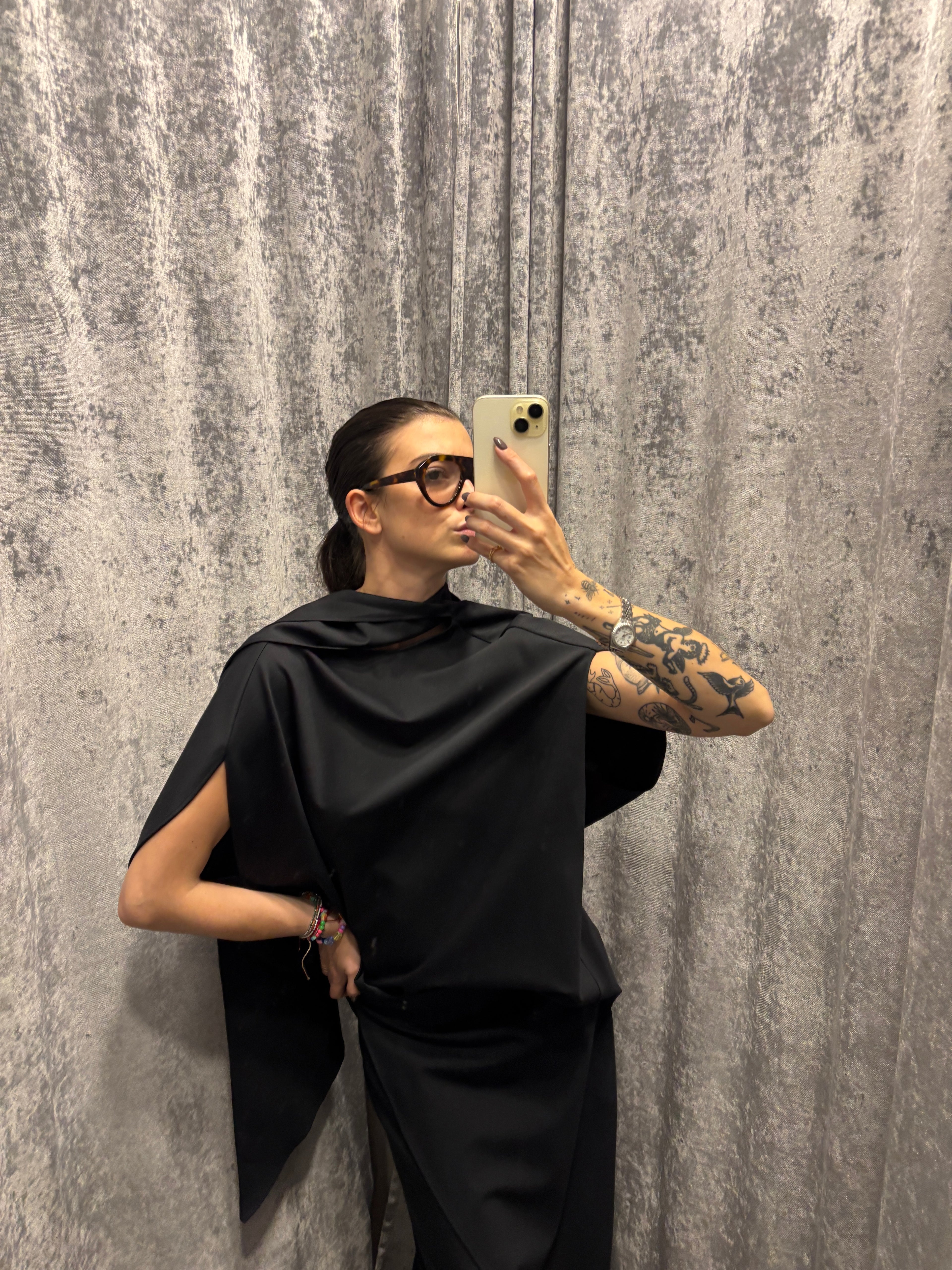 Blusa manica alla francese con foulard