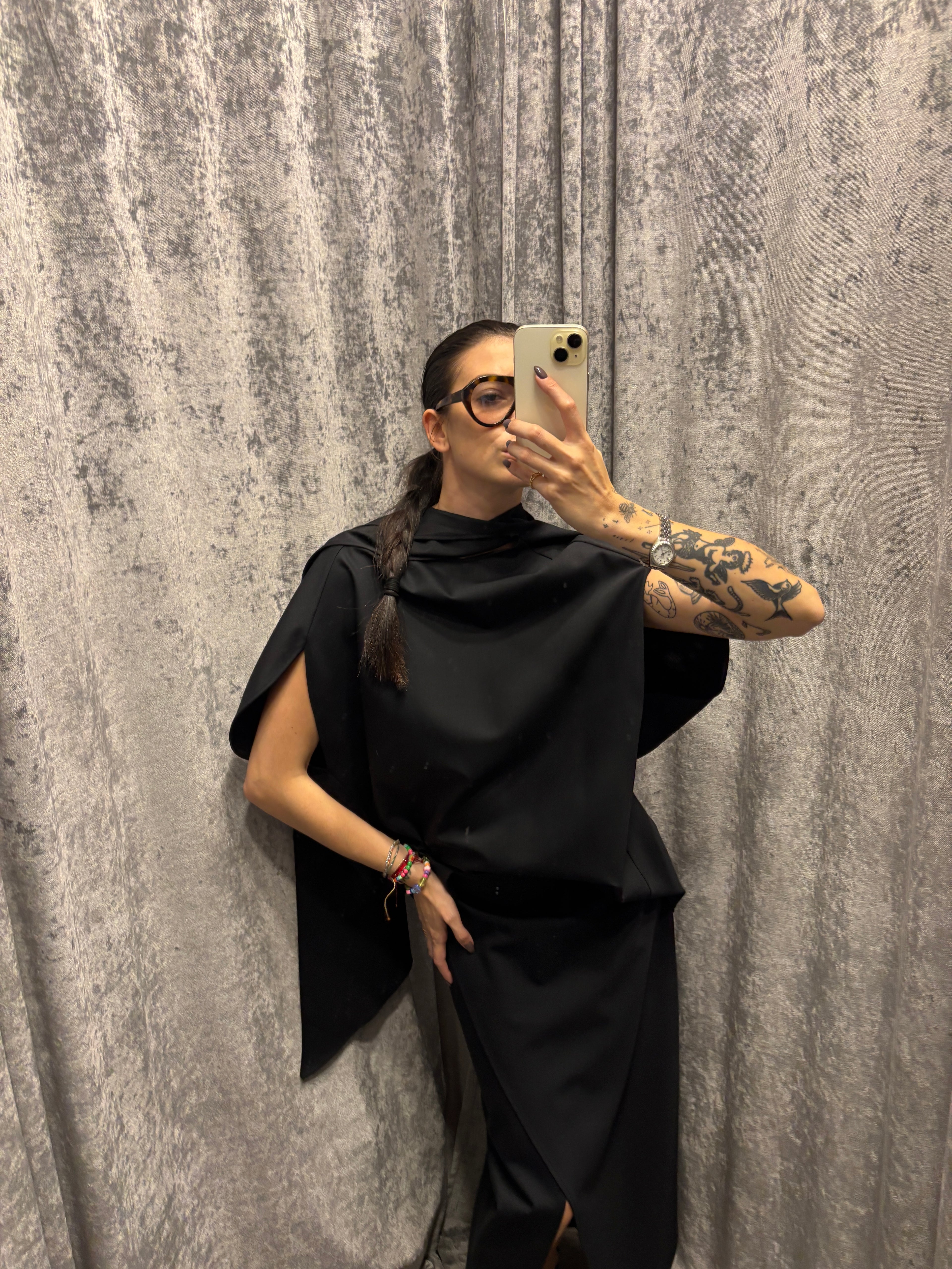 Blusa manica alla francese con foulard