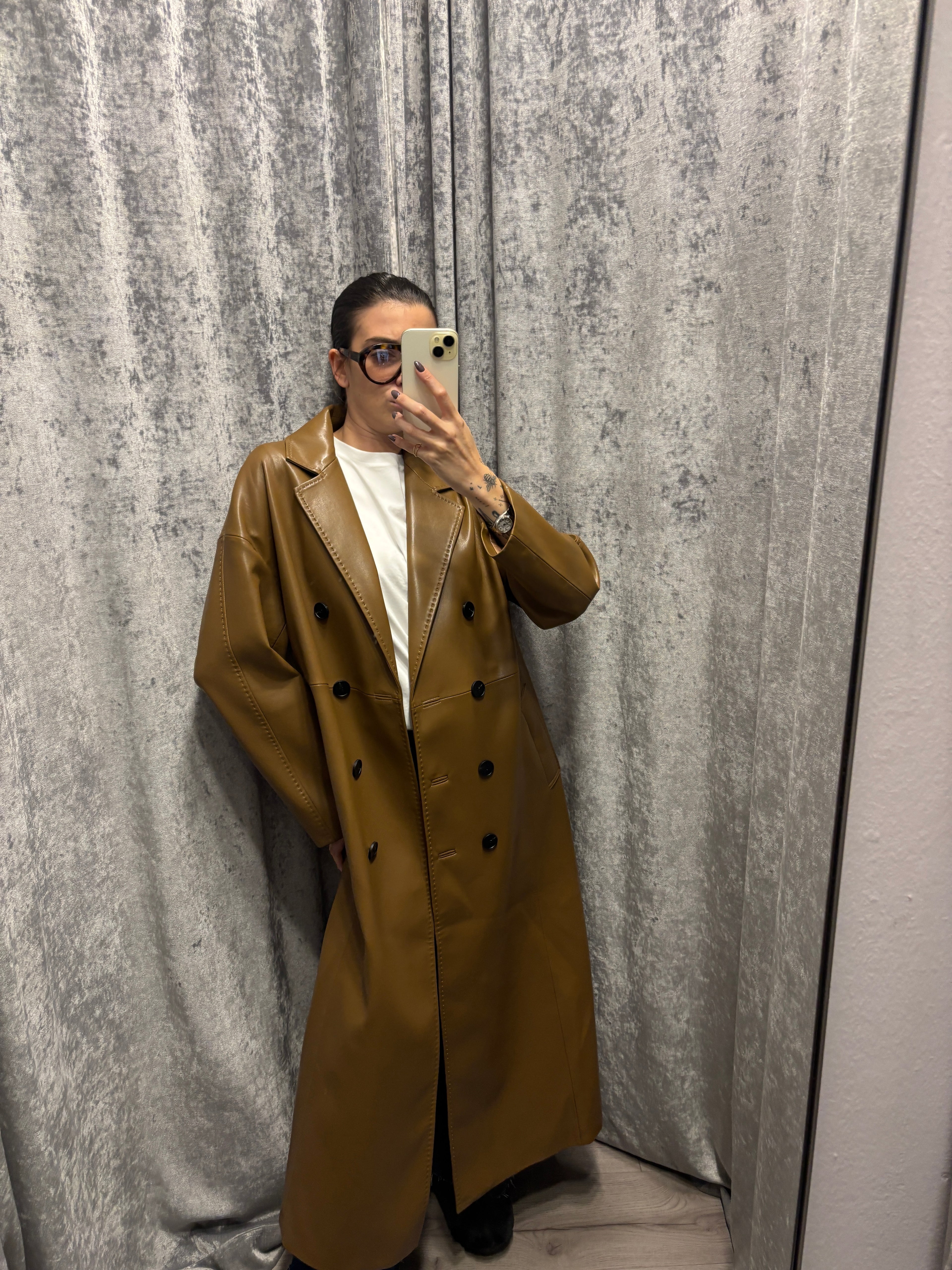 Trench caramello ecopelle
