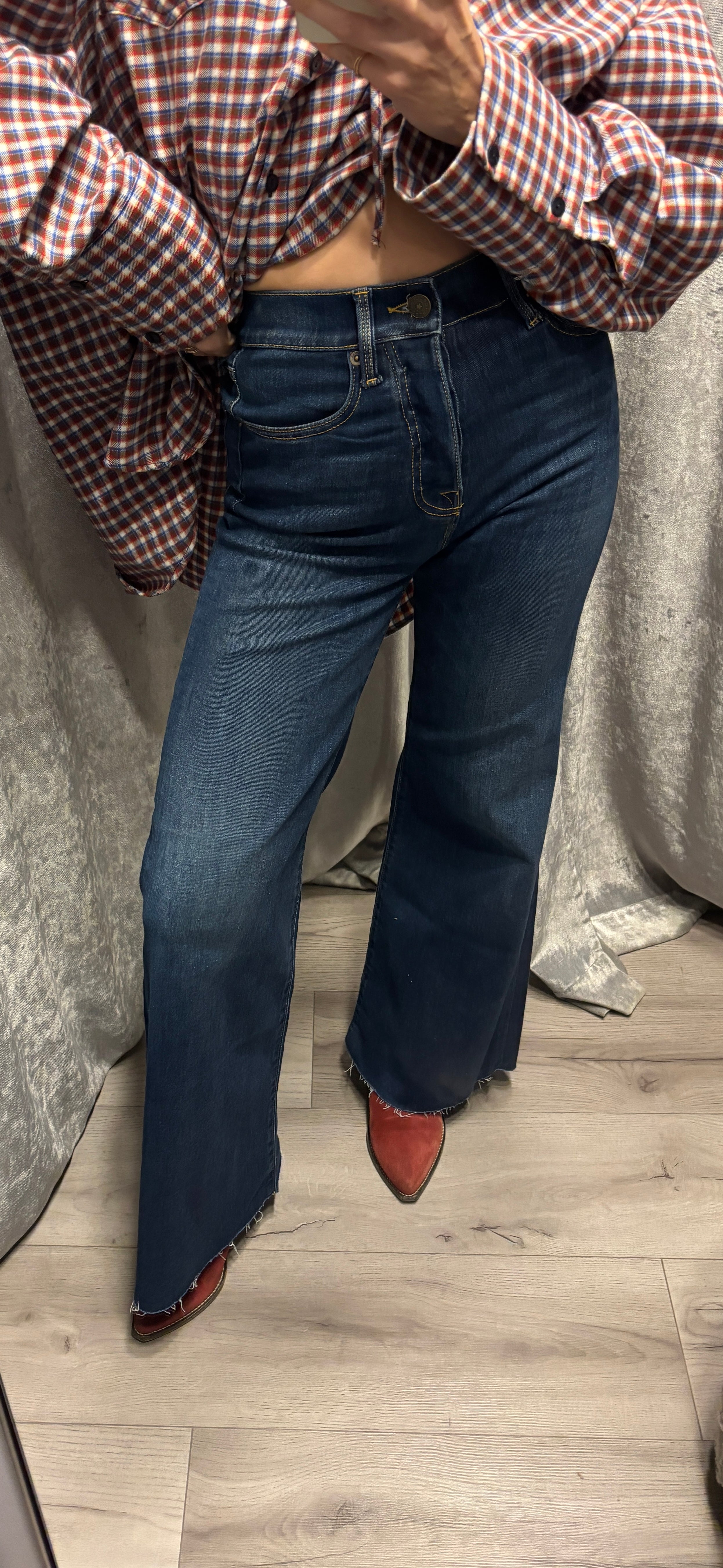 Jeans strech con fondo sfrangiato